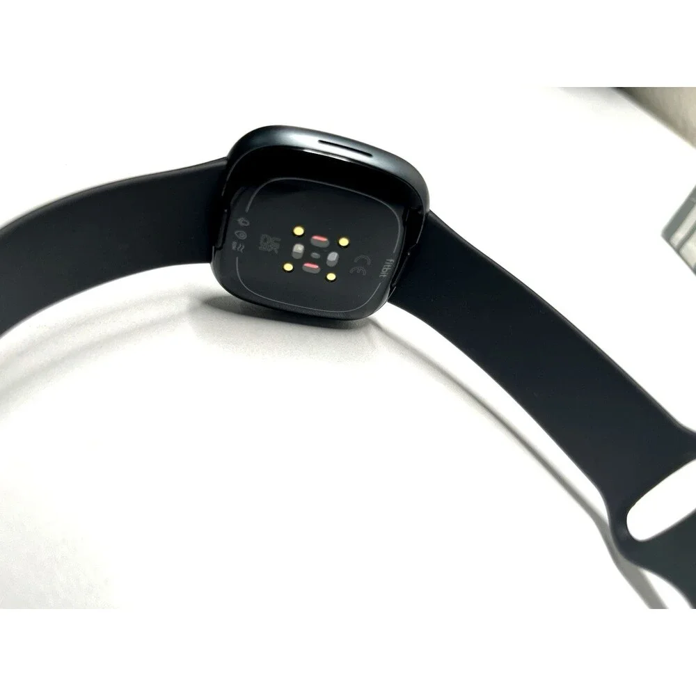 Fitbit Versa 4 Fitness Smartwatch–Black/Graphite Aluminum, GPS & Daily Readiness